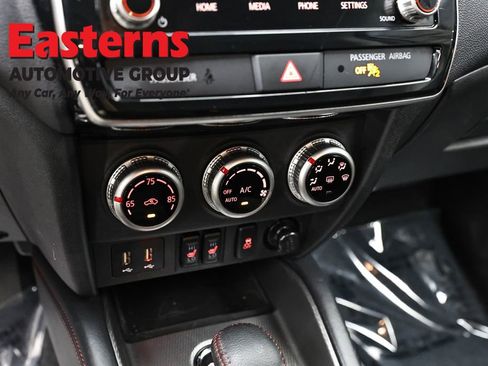 Used 2024 Mitsubishi Outlander Sport LE AWD/4WD image 19