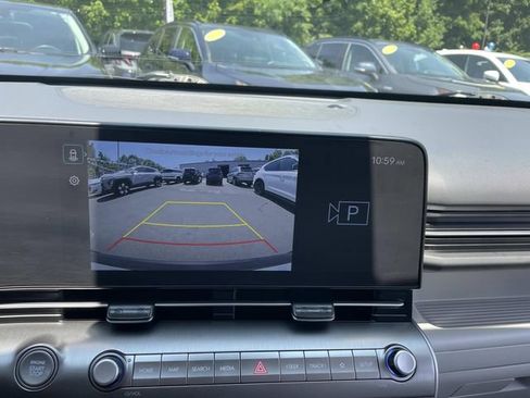 Used 2025 Hyundai Kona SEL AWD/4WD image 26