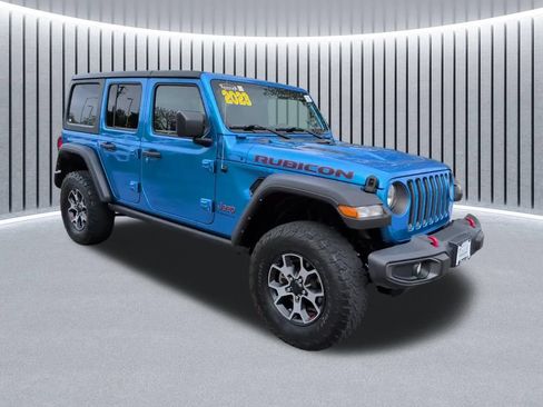Used 2023 Jeep Wrangler Unlimited Rubicon w/ Cold Weather Group AWD/4WD image 2