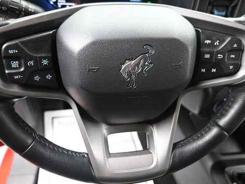 Used 2023 Ford Bronco Wildtrak AWD/4WD image 9