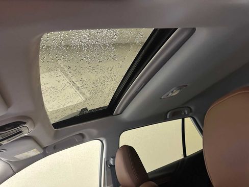 Used 2023 Subaru Outback Touring XT image 22