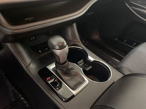 Used 2015 Toyota Highlander Plus image 22