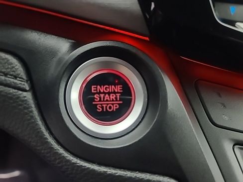 Used 2025 Honda Odyssey Sport-L image 41