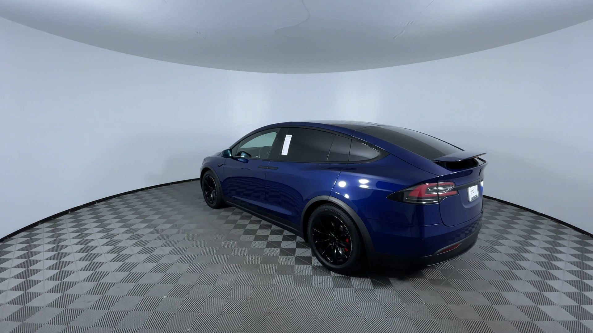 Used 2018 Tesla Model X 75D AWD/4WD image 7