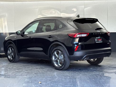 Used 2025 Ford Escape ST-Line image 5