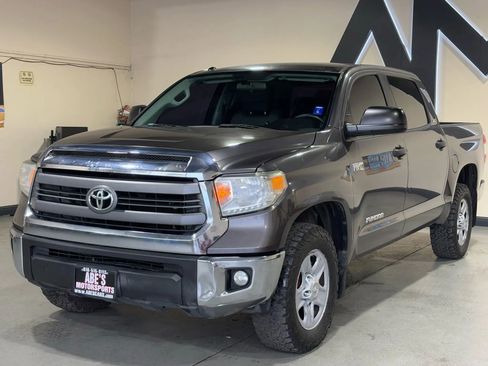 Used 2014 Toyota Tundra SR5 RWD image 1