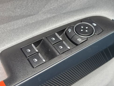 Used 2024 Ford Maverick XLT w/ Equipment Group 300A Standard AWD/4WD image 18