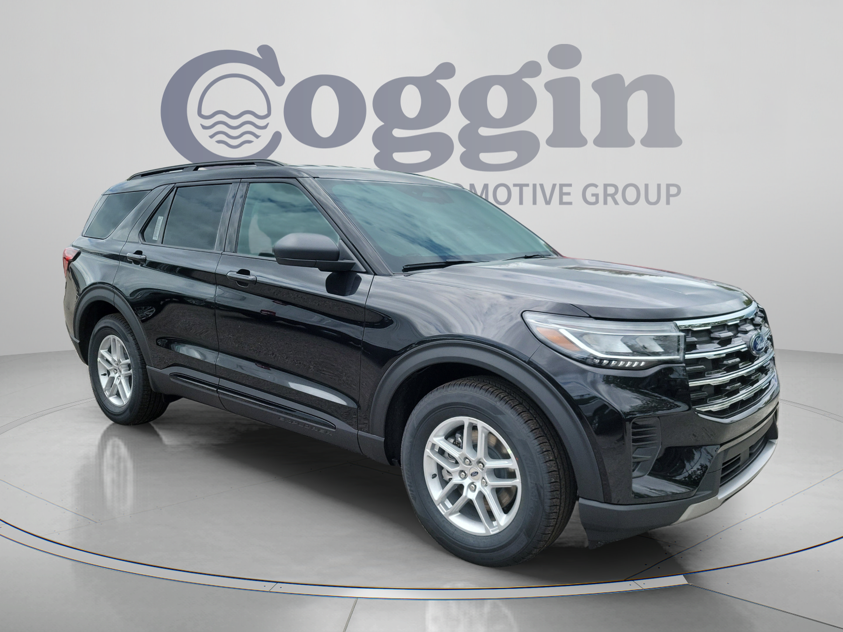 New 2026 Ford Explorer Active RWD image 5