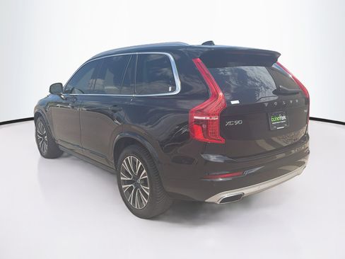 Used 2020 Volvo XC90 T6 Momentum AWD/4WD image 5