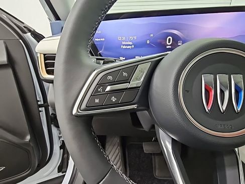 New 2026 Buick Envision Avenir image 25