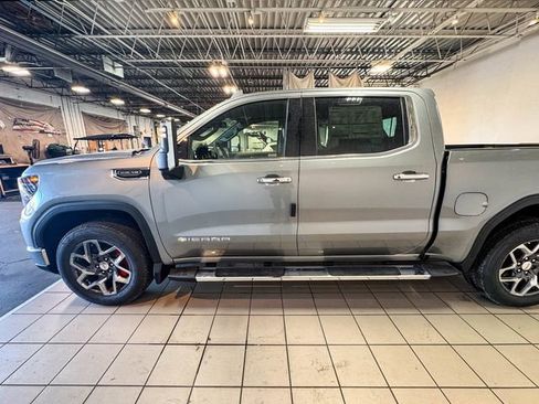 New 2026 GMC Sierra 1500 SLT w/ SLT Premium Plus Package AWD/4WD image 9