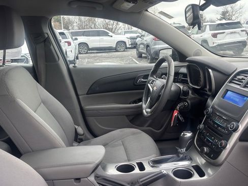 Used 2014 Chevrolet Malibu LS image 13