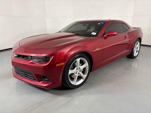 Used 2015 Chevrolet Camaro LT w/ RS Package image 4