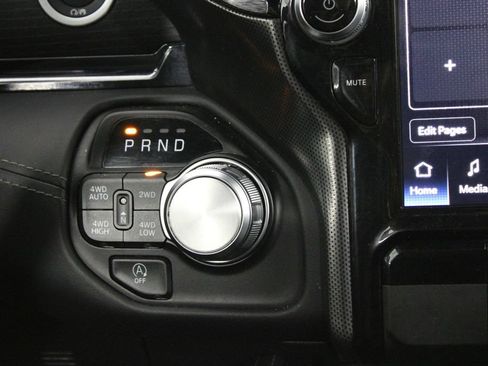 Used 2023 RAM 1500 Limited AWD/4WD image 36