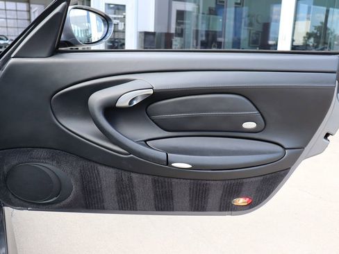 Used 2002 Porsche 911 Carrera image 38
