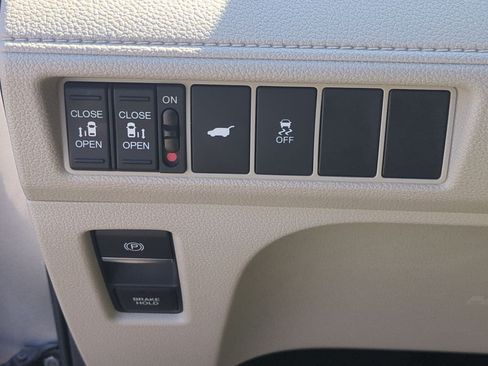 Used 2025 Honda Odyssey EX-L image 20