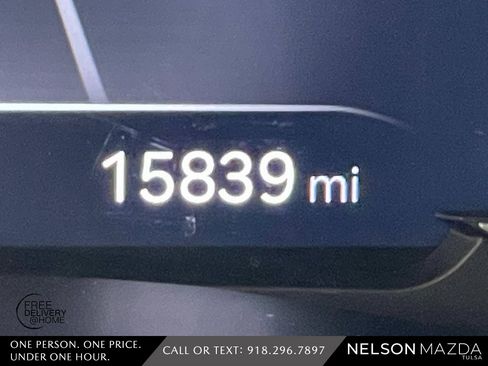 Used 2025 Genesis GV70 3.5T Sport w/ Sport Advanced Package image 25