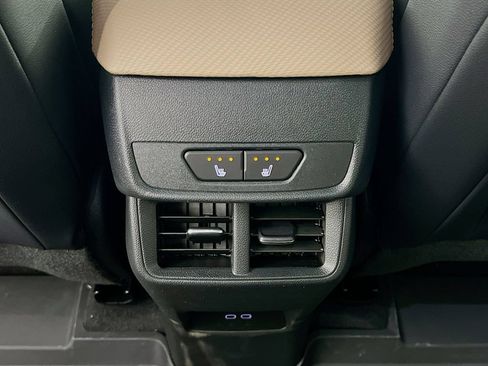 New 2026 Chevrolet Equinox ACTIV w/ Convenience Package III AWD/4WD image 25