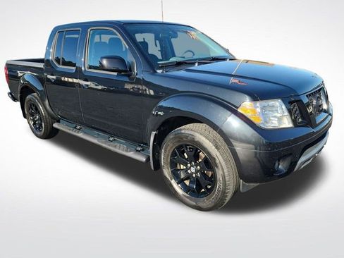 Used 2019 Nissan Frontier SV w/ Value Truck Package image 7