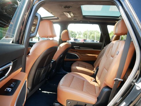 Certified 2025 Kia Telluride SX Prestige X-Line AWD/4WD image 36