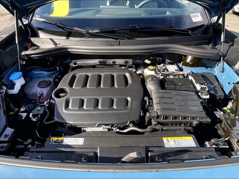 New 2026 Volkswagen Tiguan SE R-Line image 16