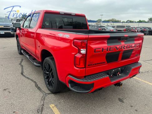 Used 2023 Chevrolet Silverado 1500 RST w/ Rally Edition AWD/4WD image 2