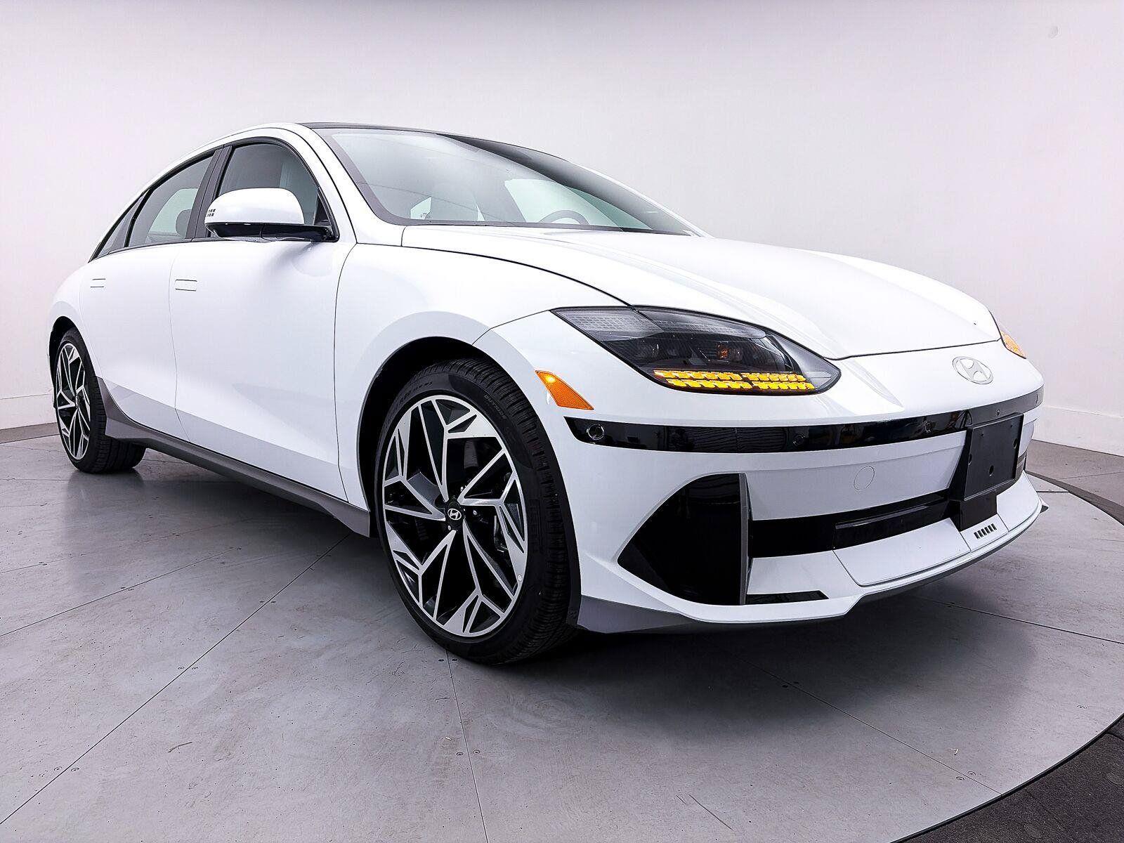 Used 2025 Hyundai Ioniq 6 Limited RWD image 11
