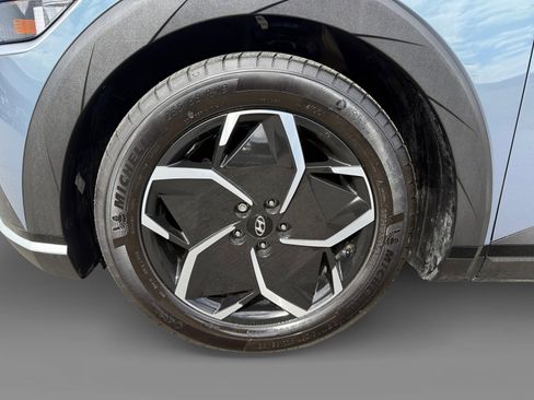 Used 2024 Hyundai Ioniq 5 SEL image 9