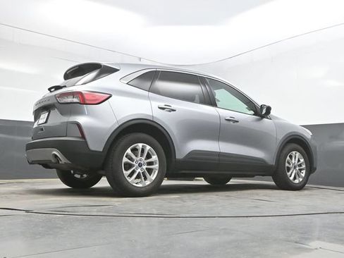 Used 2022 Ford Escape SE FWD image 32
