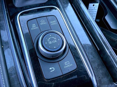 Used 2022 INFINITI QX80 Luxe w/ Cargo Package image 33