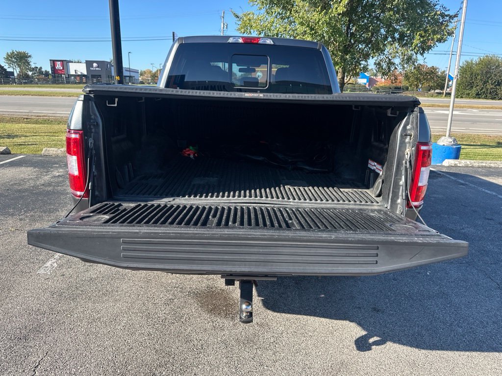 Used 2018 Ford F150 XLT w/ Equipment Group 302A Luxury AWD/4WD image 11