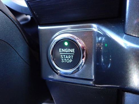 Certified 2023 Ford F150 XLT w/ Equipment Group 302A High image 20