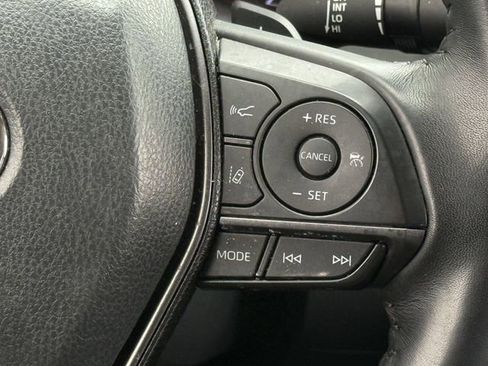 Used 2023 Toyota Camry XSE image 14