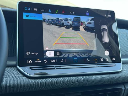 Used 2025 Volkswagen Tiguan S FWD image 15