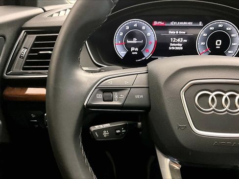 Used 2023 Audi Q5 2.0T Premium Plus w/ Premium Plus Package AWD/4WD image 24