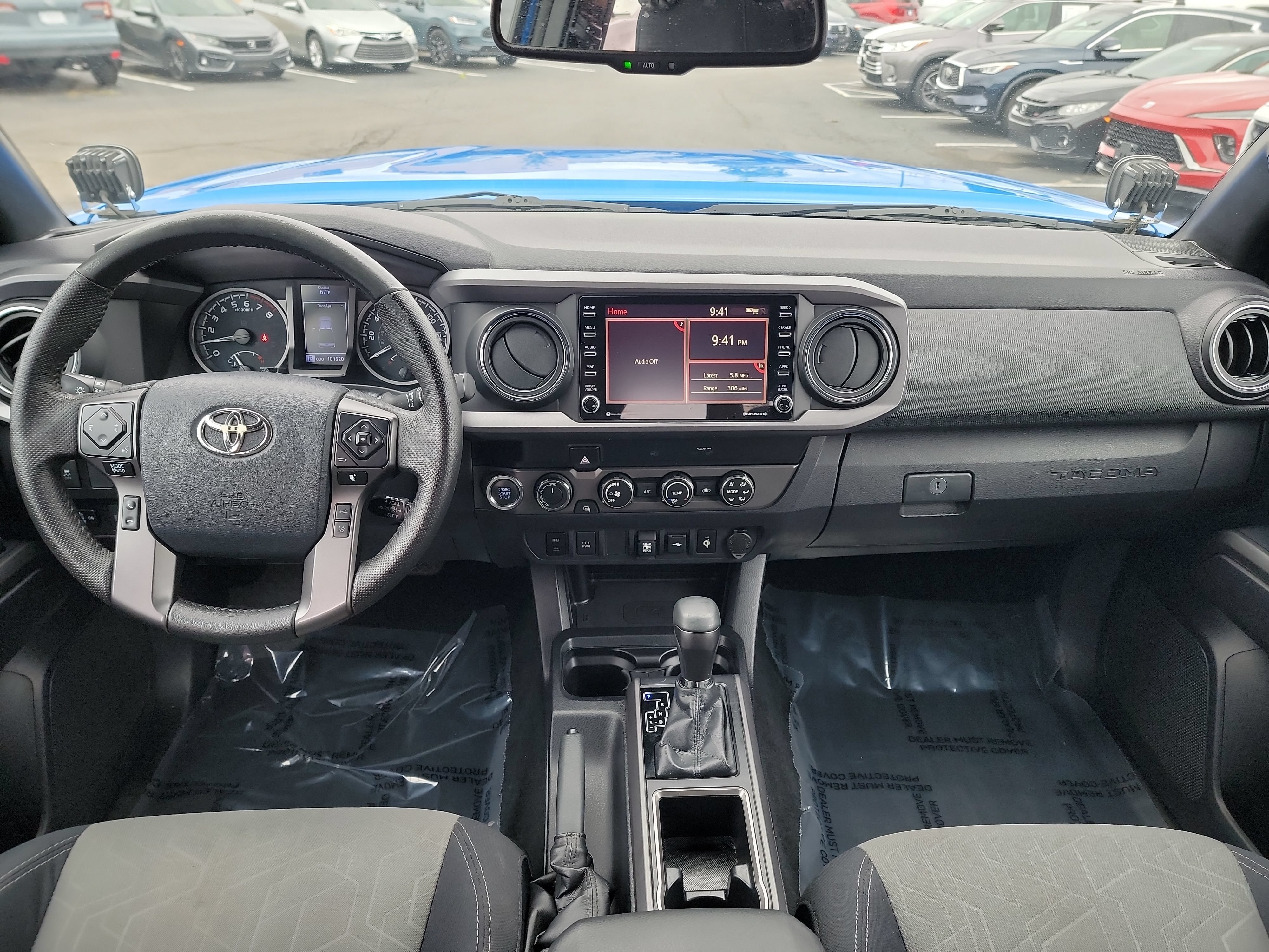 Used 2020 Toyota Tacoma TRD Off-Road AWD/4WD image 15