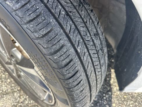 Used 2024 Kia Forte LXS image 27