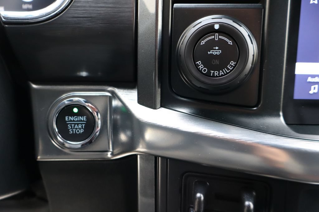 Used 2023 Ford F150 Lariat w/ Equipment Group 502A High AWD/4WD image 31