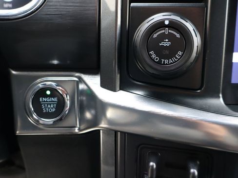 Used 2023 Ford F150 Lariat w/ Equipment Group 502A High AWD/4WD image 31