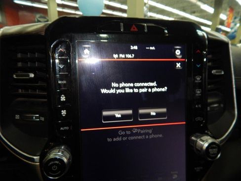 Used 2019 RAM 1500 Laramie image 29