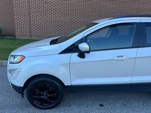 Used 2019 Ford EcoSport SE w/ SE Convenience Package AWD/4WD image 4