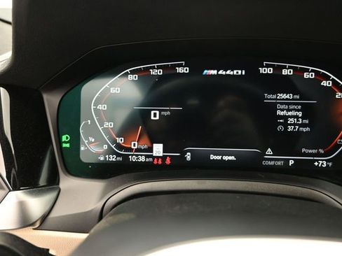 Used 2022 BMW M440i Coupe w/ Premium Package image 11