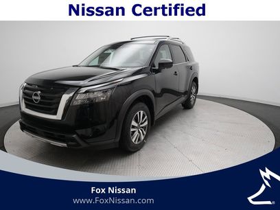 Certified 2025 Nissan Pathfinder SL