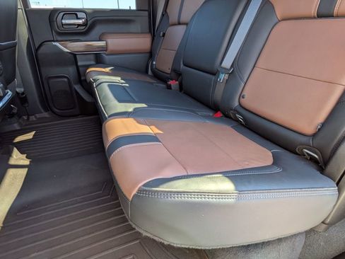 Used 2022 Chevrolet Silverado 3500 High Country w/ LPO, Hitch Package image 33