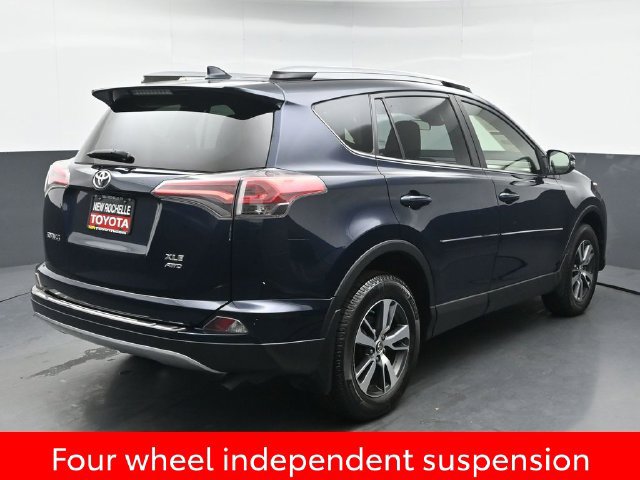 Used 2017 Toyota RAV4 XLE w/ Plus Extra Value Package AWD/4WD image 7