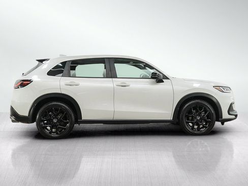 Used 2024 Honda HR-V Sport image 6