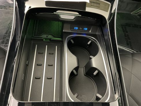 Used 2024 Mercedes-Benz S 580 4MATIC Sedan image 25