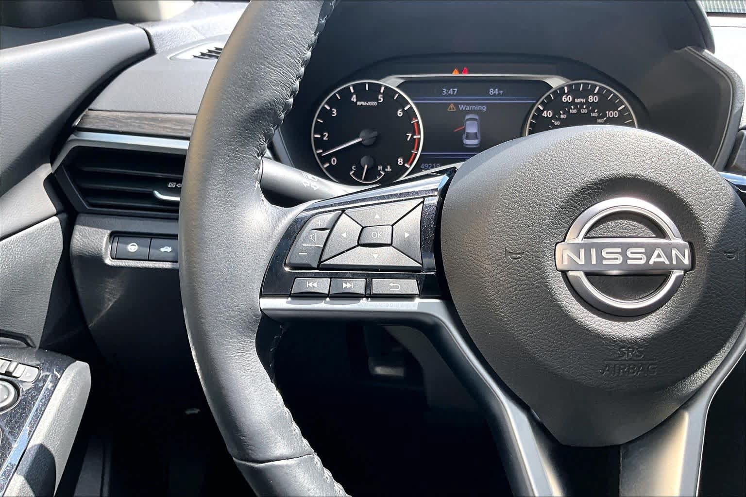 Used 2023 Nissan Altima 2.5 SV w/ SV Premium Package AWD/4WD image 24