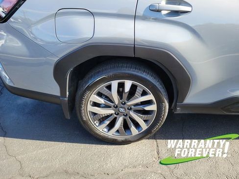 Used 2025 Subaru Forester Touring image 21