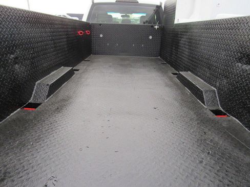 Used 2017 Ford F450 XL w/ Power Equipment Group image 25